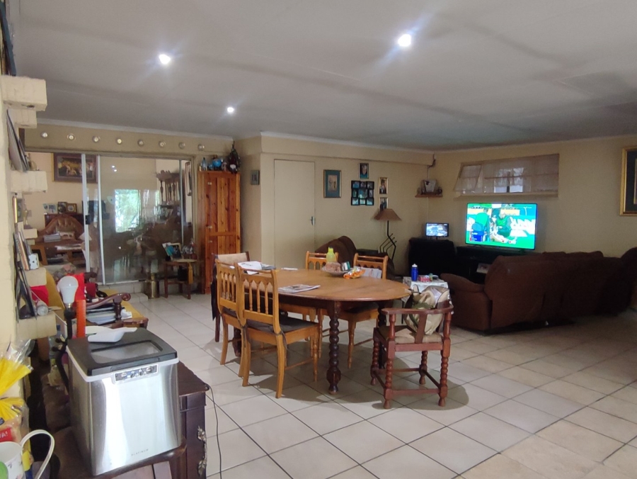 4 Bedroom Property for Sale in Noordhoek Free State